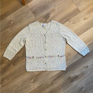 Northern Reflections Green Cardigan with Floral Embroidered Accents